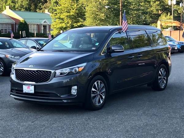 2016 Kia Sedona -- LET'S MAKE A DEAL!! CALL - cars & trucks - by... for sale in Stafford, VA – photo 2