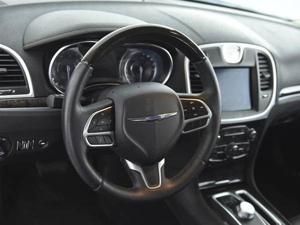 2018 Chrysler 300 300 Limited Sedan 4D sedan SILVER - FINANCE ONLINE for sale in Naples, FL – photo 2