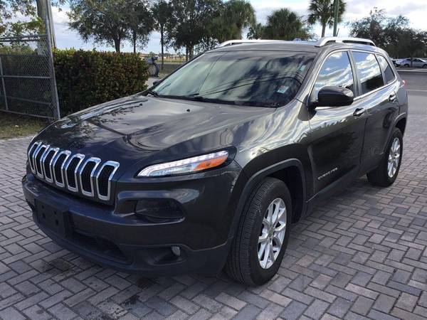 2015 Jeep Cherokee Latitude - Lowest Miles/Cleanest Cars In FL for sale in Fort Myers, FL – photo 2