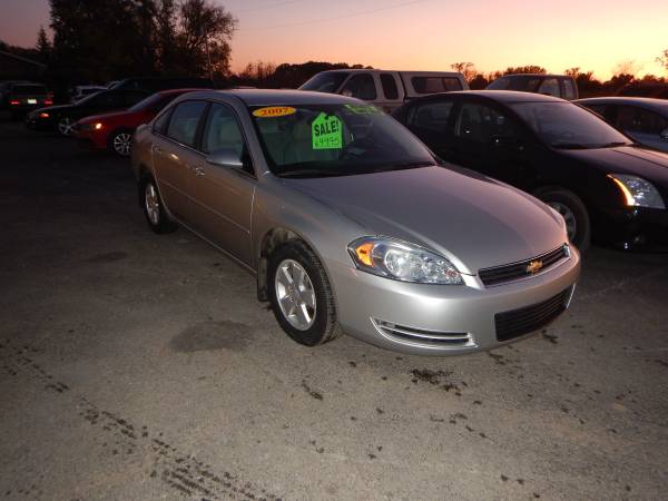 2007 Chevy Impala for sale in Fond Du Lac, WI – photo 2