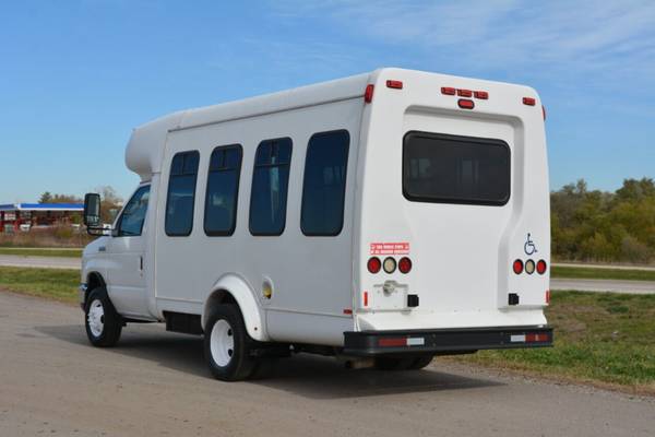 2012 Ford E-350 10 Passenger Paratransit Shuttle Bus - cars & trucks... for sale in Crystal Lake, IL – photo 7