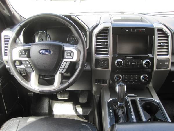 2015 Ford F150 Crew Cab Lariat 4x4 - - by dealer for sale in New Braunfels, TX – photo 22