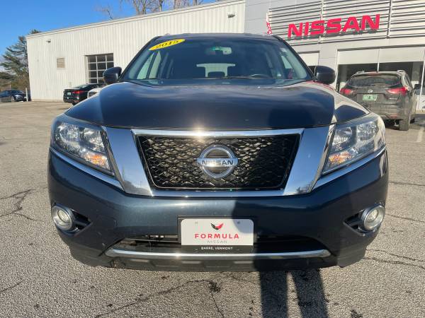 ~~~~~~~ 2015 Nissan Pathfinder SUV ~~~~~~~ - cars & trucks - by... for sale in BERLIN, VT – photo 2