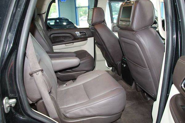 2011 Cadillac Escalade Platinum Edition AWD 4dr SUV Guara for sale in Dearborn Heights, MI – photo 7
