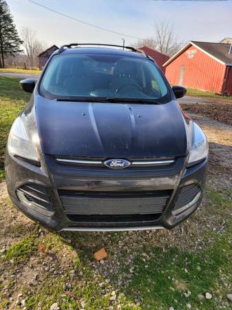 2013 Ford Escape - cars & trucks - by owner - vehicle automotive sale for sale in Hudson, MI – photo 2