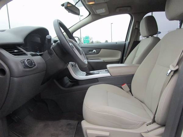 2013 Ford Edge Se - - by dealer - vehicle automotive for sale in Sullivan, MO – photo 10