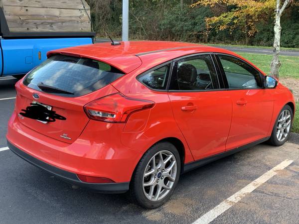 2015 Ford Focus SE - cars & trucks - by owner - vehicle automotive... for sale in Asheville, NC – photo 8