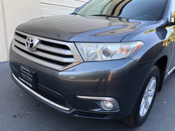 2013 Toyota Highlander, Excellent condition! Leather! - cars & for sale in Pleasanton, CA – photo 9