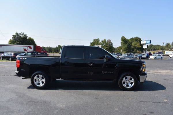 2015 CHEVROLET SILVER LT Z71 CREW CAB 1500 - EZ FINANCING! FAST... for sale in Greenville, SC – photo 3