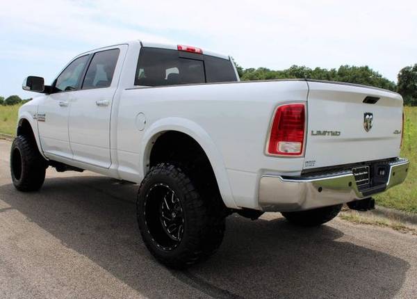 LIMITED LARAMIE EDITION! NEW FUELS! NEW TIRES 2014 RAM 2500 DIESEL 4X4 for sale in Temple, IL – photo 7