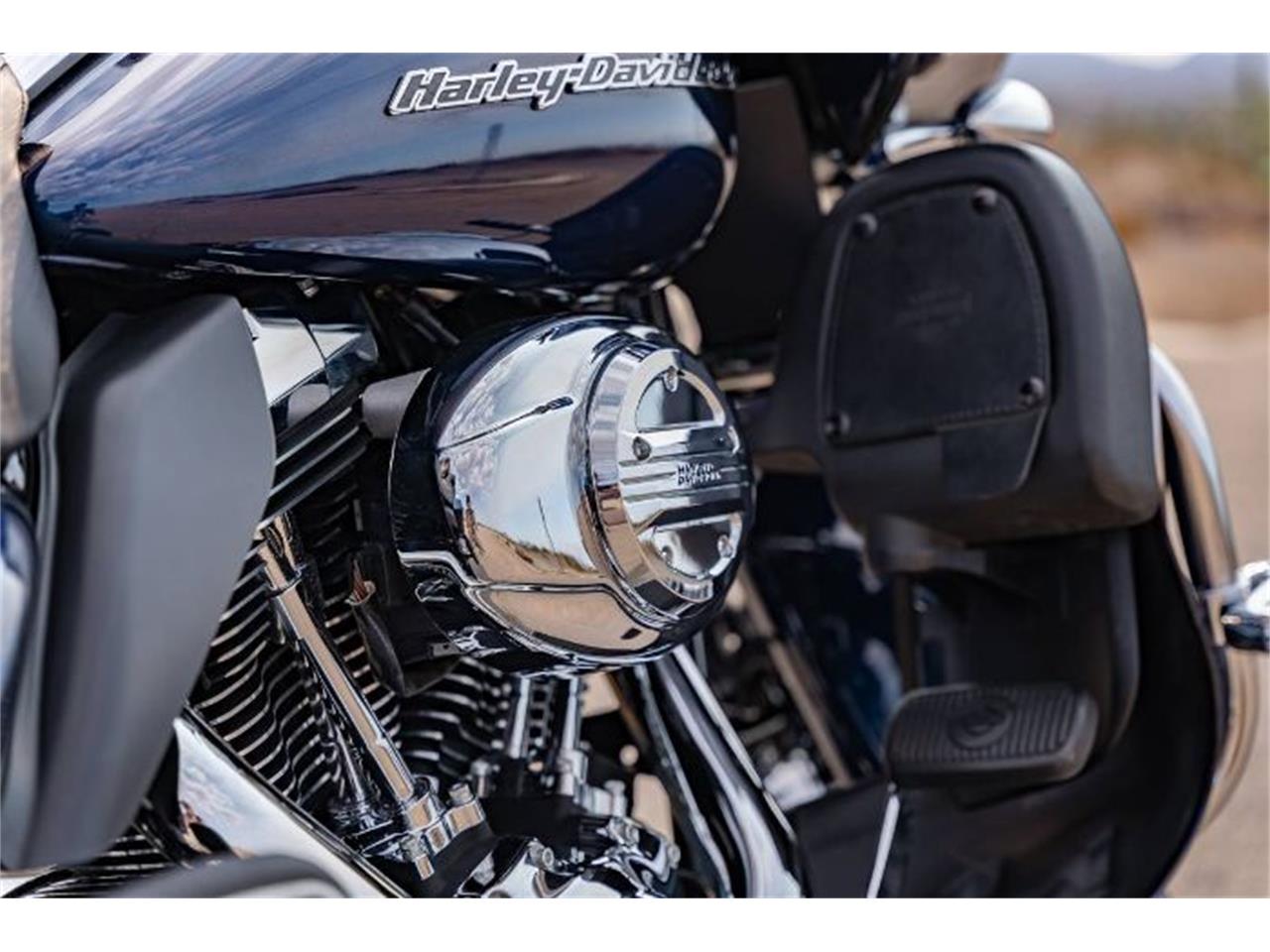 2013 Harley-Davidson Road Glide for sale in Cadillac, MI – photo 5