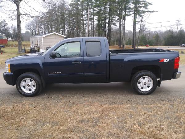 2011 Chevy Silverado LT 4X4 Z71 "No Rust, New Sticker" - cars &... for sale in Windsor, ME – photo 5