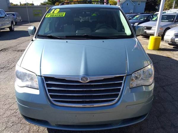 2010 Chrysler Town & Country Touring Plus for sale in Howell, MI – photo 4