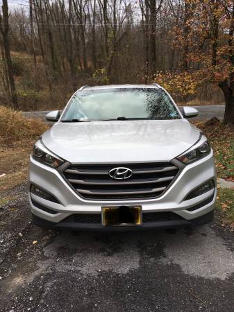 **2016 Hyundai Tuscon SE** Very clean, just serviced and detailed!... for sale in Halltown, WV – photo 6