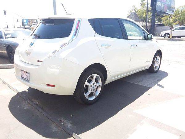 2012 Nissan LEAF SL 4dr Hatchback for sale in Fresno, CA – photo 5