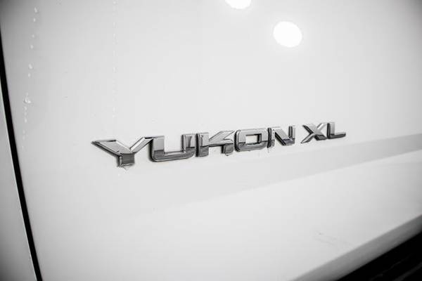 2017 GMC Yukon XL 4x4 4WD SLT SUV THIRD ROW SEATS - cars & trucks -... for sale in Sumner, WA – photo 13