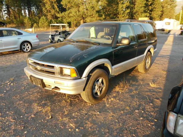 1996 Chevrolet Blazer s-10 4x4 - cars & trucks - by dealer - vehicle... for sale in polson, MT – photo 2