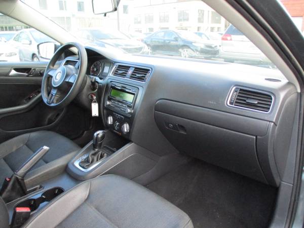 2012 Volkswagen Jetta SE Hot Deal/Drives great & Clean Title for sale in Roanoke, VA – photo 15