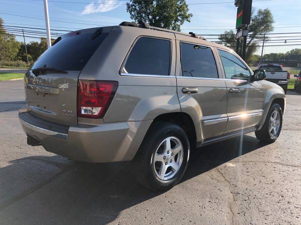 Great Price! 2005 Jeep Grand Cherokee Limited! 4x4! Loaded! for sale in Ortonville, OH – photo 5