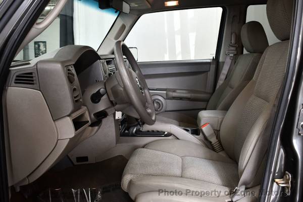 2006 *Jeep* *Commander* *4dr 4WD* GRAY - cars & trucks - by dealer -... for sale in Addison, IL – photo 7