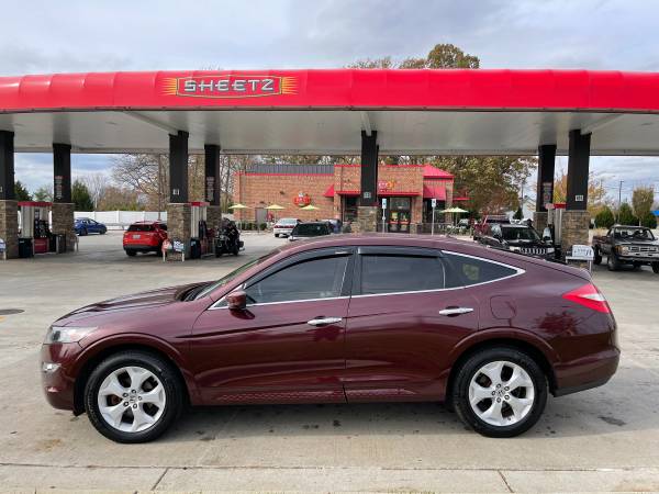 2012 Honda Crosstour Ex-L - cars & trucks - by owner - vehicle... for sale in High Point, NC – photo 2