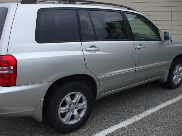 2003 Toyota highlander 2WD *Family Owned * Clean, Runs Excellent! -... for sale in Oklahoma City, OK – photo 4