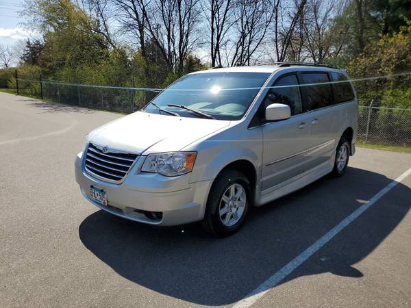 2010 Chrysler Town and Country Touring Rollx Conversion w/82K miles for sale in Jordan, MN – photo 2