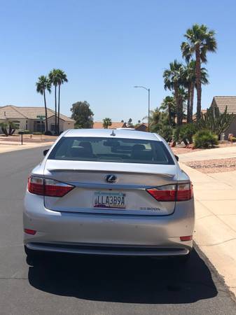 Low Mileage Lexus 300 Hybrid Sedan 2014 for sale in Sun City West, AZ – photo 4