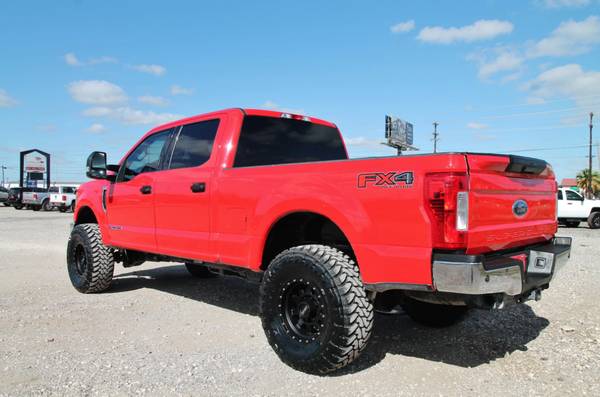 2017 FORD F-250 XLT FX4*POWERSTROKE*METHODS*TOYOS*LIFTED*TX ONE... for sale in Liberty Hill, IA – photo 8
