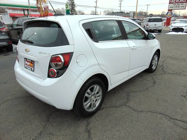 2016 Chevrolet Chevy Sonic LT - - by dealer - vehicle for sale in South Bend, IN – photo 17