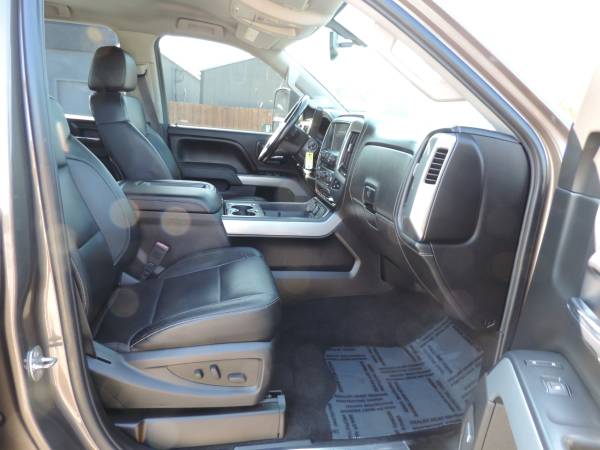 2015 Chevrolet Silverado 2500HD Crew Cab LTZ 4x4 Diesel for sale in Bentonville, AR – photo 17