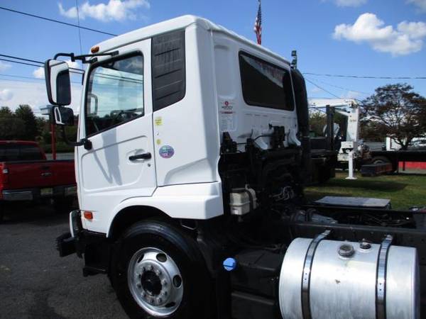 2011 Nissan UD3000 CAB CHASSIS ** DUMP TRUCK READY ** - cars &... for sale in south amboy, IN – photo 24
