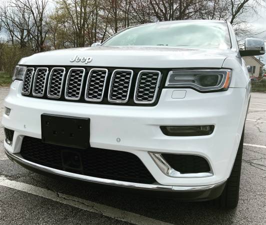 2017 Jeep Grand Cherokee Summit 4x4 Luxury SUV/TOP OF THE LINE for sale in East Derry, NH – photo 2