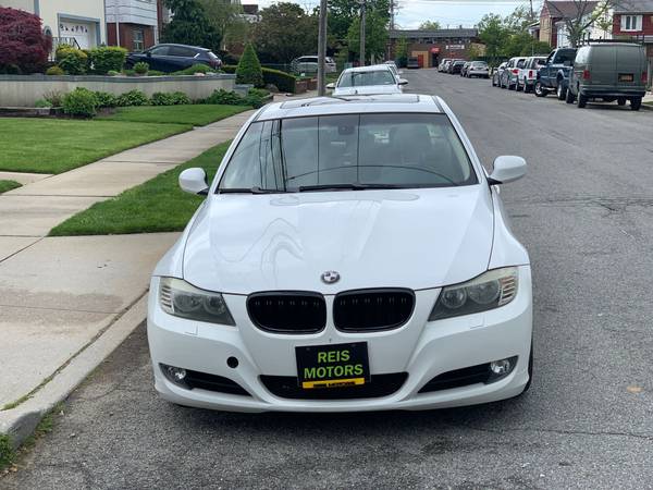 2011 bmw 328i - one owner - no accident - 80k miles - lower for sale in Lawrence, NY – photo 2