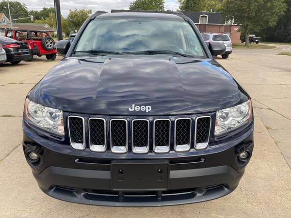 2011 Jeep Compass Latitude *76K Miles!* Clean Title! - cars & trucks... for sale in Lincoln, IA – photo 3