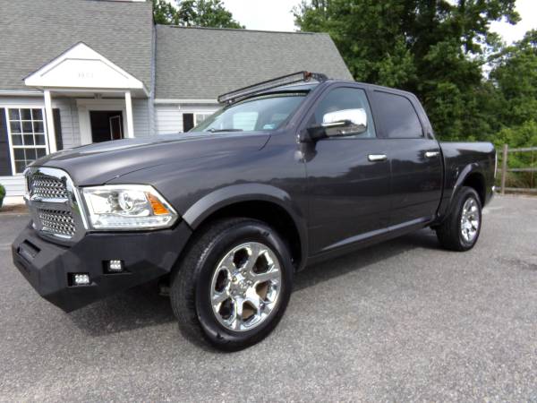 LOW LOW MILES!! 2015 RAM 1500 Laramie 4X4 for sale in Hayes, District Of Columbia