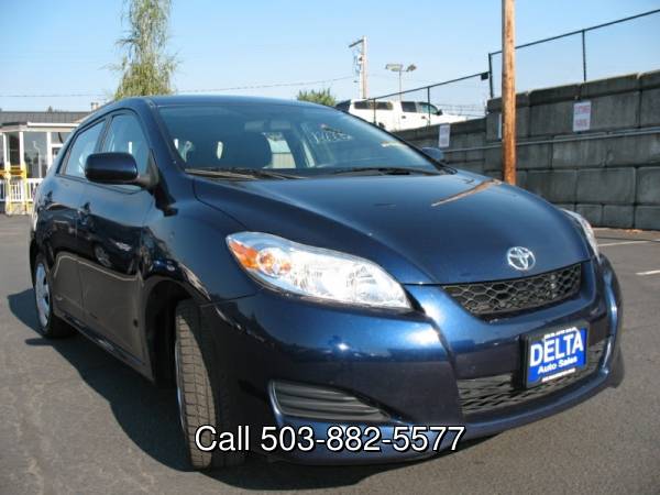 2010 Toyota Corolla Matrix 1 Owner Service Record via CARFAX - cars... for sale in Milwaukie, OR – photo 2