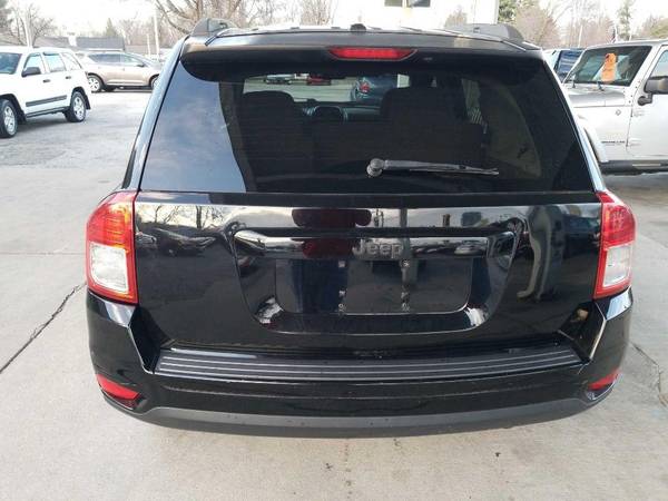 2012 JEEP COMPASS LATITUDE EZ FINANCING AVAILABLE - cars & trucks -... for sale in Springfield, IL – photo 6