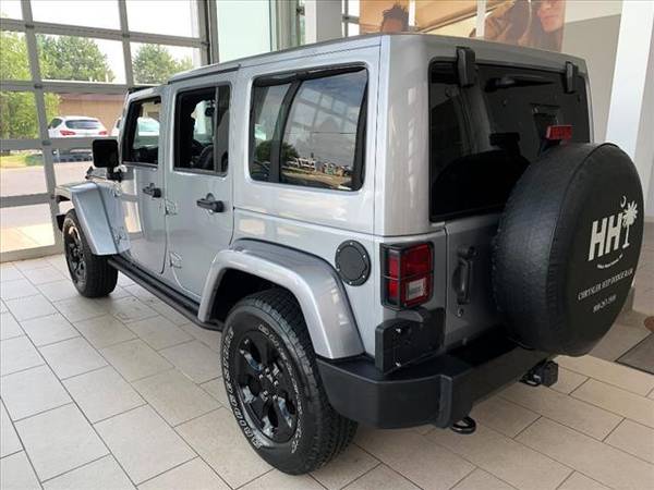 2015 JEEP WRANGLER UNLIMITED 4X4 HTD LEATHER/LOADED/1OWNER/EXTRA CLEAN for sale in milwaukee, WI – photo 3
