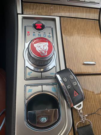 2009 Jaguar XF Supercharged - cars & trucks - by owner - vehicle... for sale in Johnston, IA – photo 7