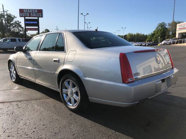 Luxurious! 2006 Cadillac DTS! Guaranteed Finance! for sale in Ortonville, MI – photo 3