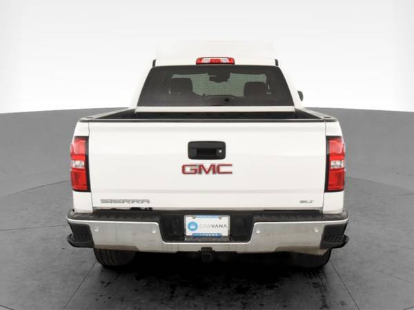 2015 GMC Sierra 1500 Crew Cab SLT Pickup 4D 5 3/4 ft pickup White for sale in Colorado Springs, CO – photo 9