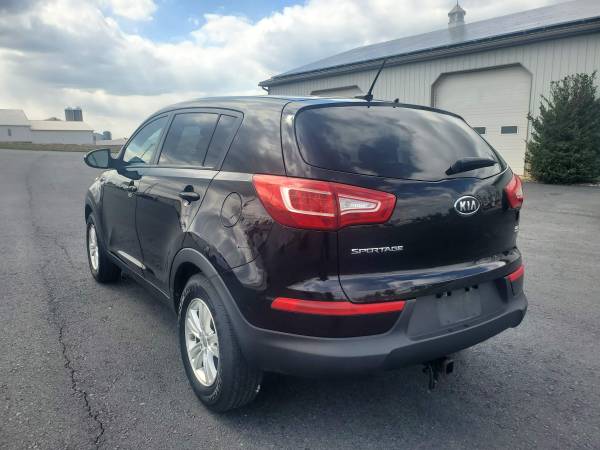 2011 KIA Sportage LX AWD - - by dealer - vehicle for sale in Shippensburg, PA – photo 5