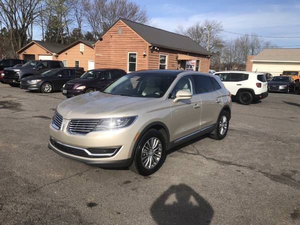 Lincoln MKX FWD Select SUV Leather Sunroof NAV Clean Loaded Truck for sale in Greensboro, NC – photo 2