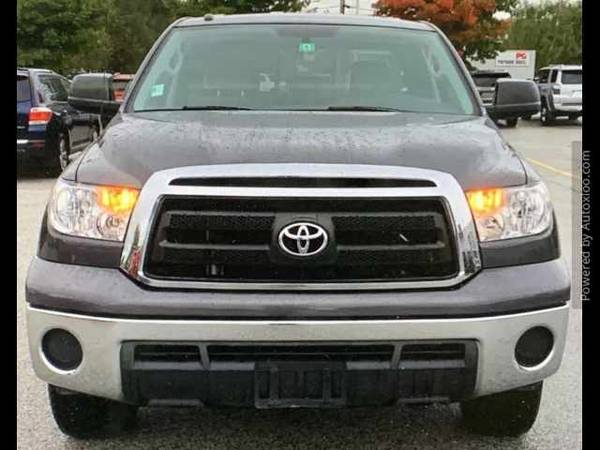 2011 Toyota Tundra 4wd Truck One Owner Clean Car Fax Double Cab Sr5 for sale in Manchester, VT – photo 8