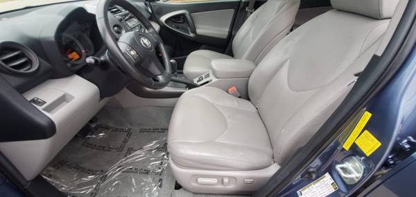 Toyota Rav4 Limited Edition! 1-Owner Clean title Entiende espanol -... for sale in Burleson, TX – photo 13