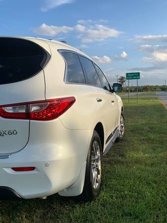 Infiniti QX60 2015 - cars & trucks - by owner - vehicle automotive... for sale in Cape Coral, FL – photo 5