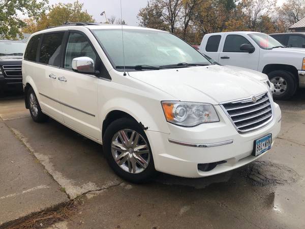 2008 Chrysler Town and Country 4.0L for sale in Bemidji, MN – photo 4