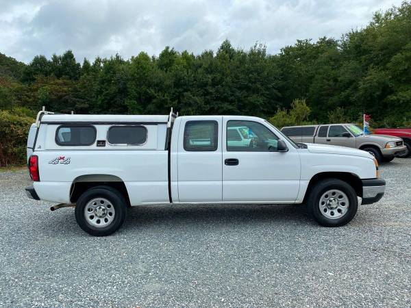 2007 Chevrolet Chevy Silverado 1500 Classic LS 4dr Extended Cab 4WD... for sale in Walkertown, NC – photo 5