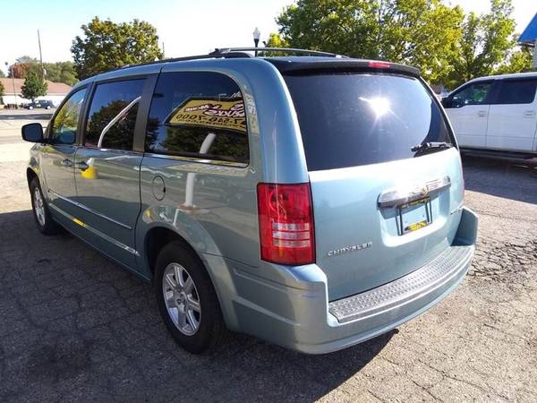 2010 Chrysler Town & Country Touring Plus for sale in Howell, MI – photo 15